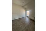 Besondere Dachgeschosswohnung mit Balkon zimmer