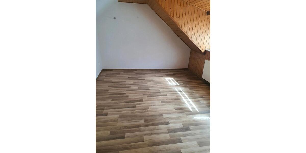 Einfamilienhaus Trier Feyen-Weismark - 3 Zimmer, 100 m&sup2;, 950&euro; | Angebot:26032816