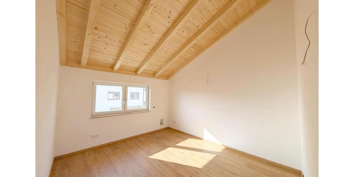 Doppelhaushälfte Heldenstein - 5 Zimmer, 153 m&sup2;, 1.660&euro; | Angebot:25642058
