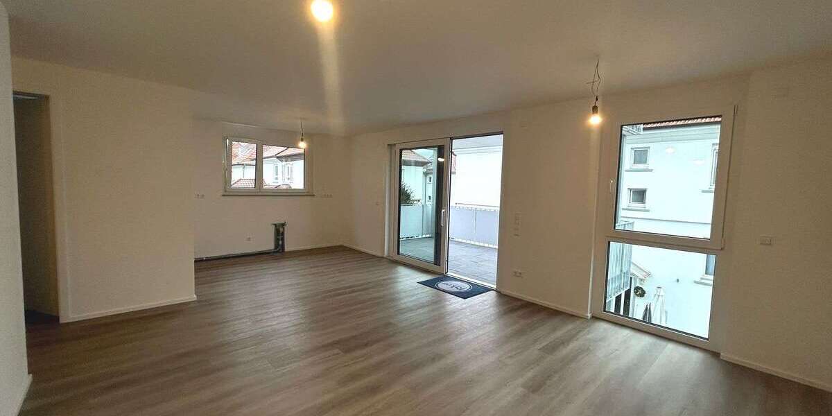 Etagenwohnung Fellbach - 3 Zimmer, 73 m&sup2;, 1.600&euro; | Angebot:25043435