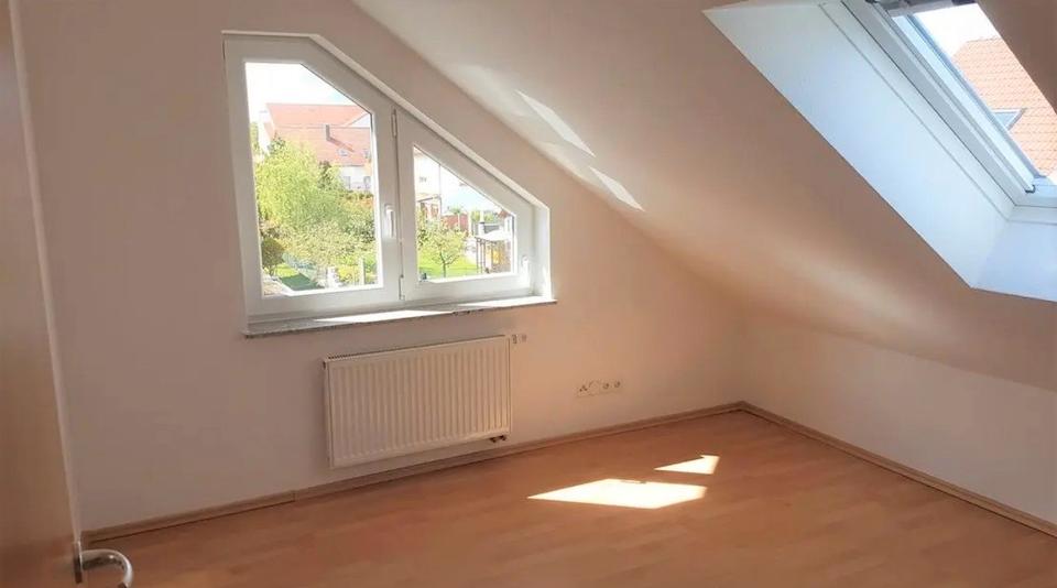 Maisonettenwohnung Sindelfingen Darmsheim - 5 Zimmer, 105 m&sup2;, 1.450&euro; | Angebot:26243386