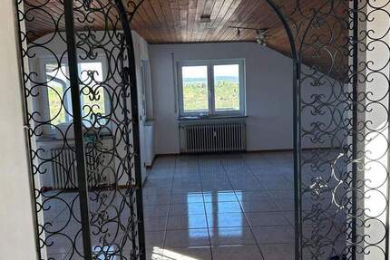 Wohnung Benningen am Neckar - 3 Zimmer, 103 m&sup2;, 1.400&euro; | Angebot:24675994