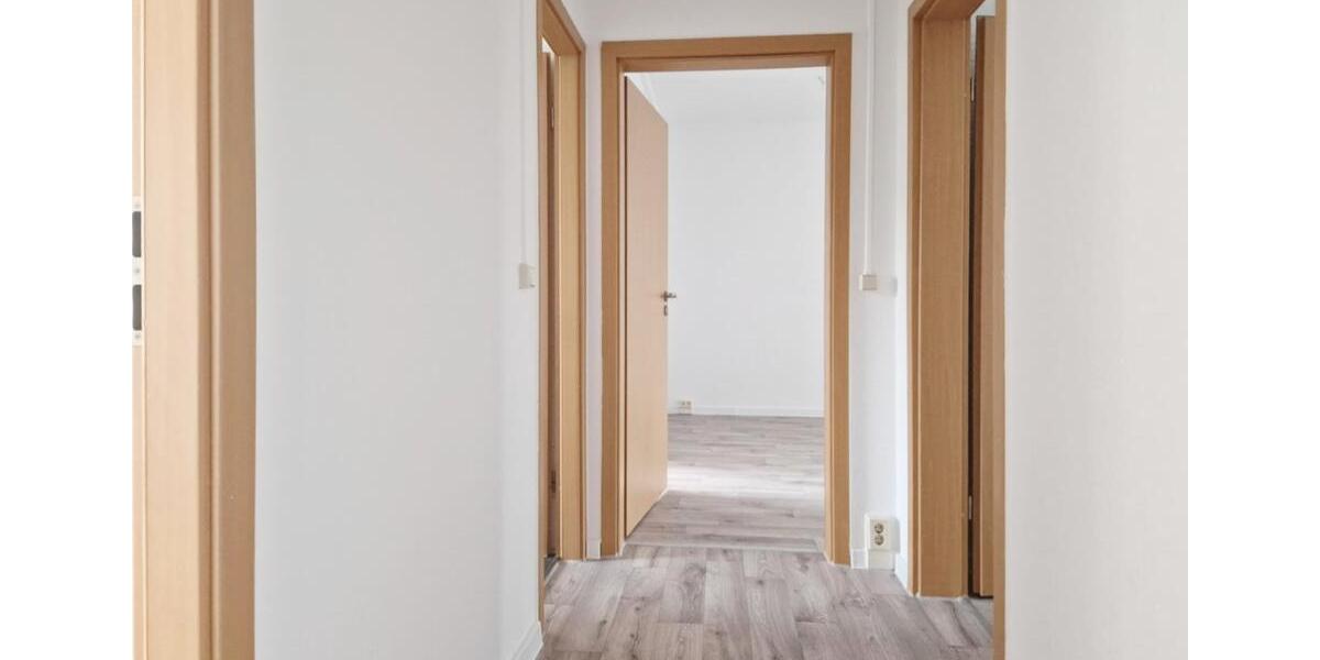 Etagenwohnung Hettstedt - 4 Zimmer, 70 m&sup2;, 328&euro; | Angebot:25257291