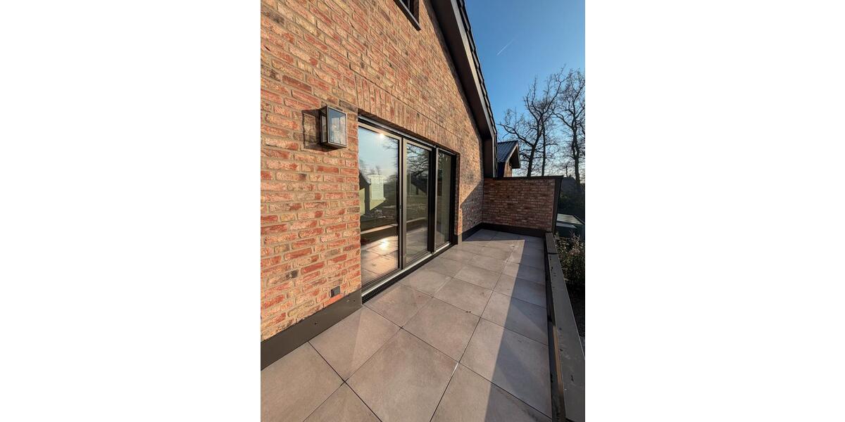 Dachgeschoßwohnung Gronau (Westfahlen) - 3 Zimmer, 92 m&sup2;, 1.330&euro; | Angebot:24149068