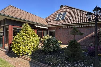 Haus Rastede - 6 Zimmer, 157 m&sup2;, 1.500&euro; | Angebot:25918933