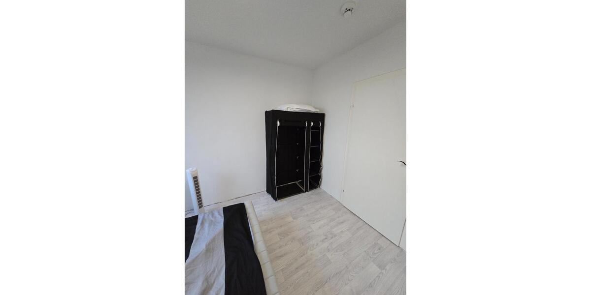 Wohnen auf Zeit Langenfeld (Rheinland) - 4 Zimmer, 80 m&sup2;, 650&euro; | Angebot:25550403