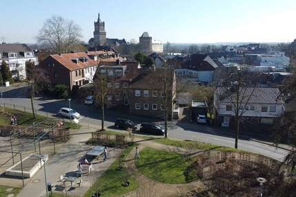 Wohnung Kleve - 3 Zimmer, 160 m&sup2;, 1.600&euro; | Angebot:25391936