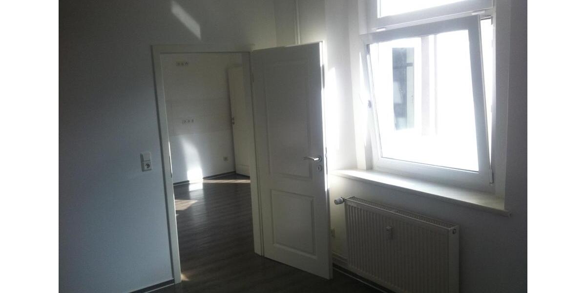 3 Zimmer Wohnung sanierter Altbau 3 zimmer