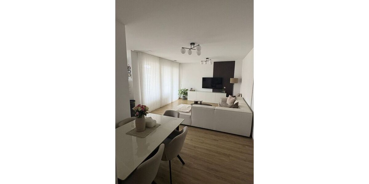 Moderne 2-Zimmerwohnung mit Küche & Fußbodenheizung in zentraler Lage - Etagenwohnung Plochingen Stumpenhof | Angebot:27438331