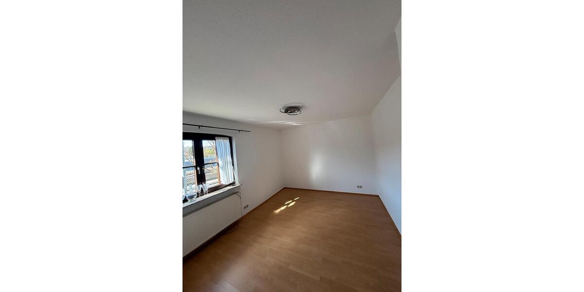 Einfamilienhaus Kall - 4 Zimmer, 135 m&sup2;, 1.000&euro; | Angebot:25993240