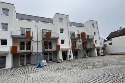 Wohnung Pforzheim-Eutingen Eutingen - 3 Zimmer, 74 m&sup2;, 1.180&euro; | Angebot:24627787