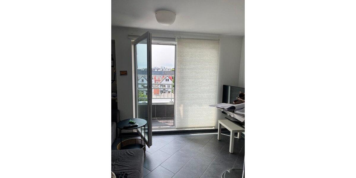 Dachgeschoßwohnung Bremerhaven - 2 Zimmer, 54 m&sup2;, 500&euro; | Angebot:26042143