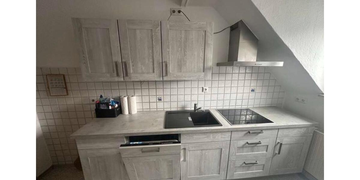 Dachgeschoßwohnung Münchberg - 3 Zimmer, 55 m&sup2;, 450&euro; | Angebot:25258581