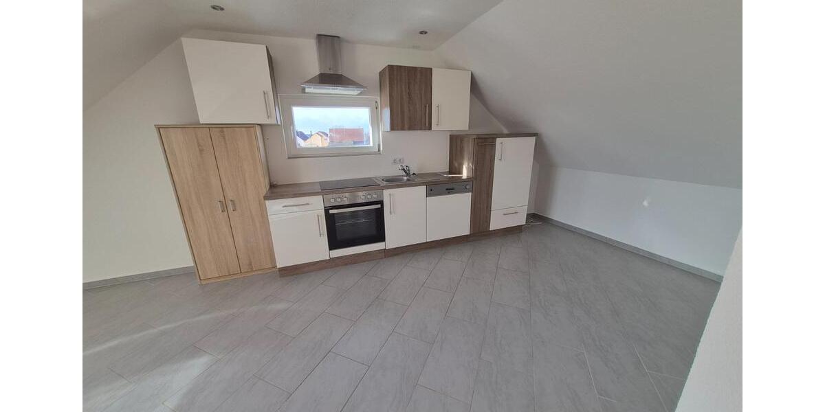 Dachgeschoßwohnung Nennslingen - 2 Zimmer, 85 m&sup2;, 650&euro; | Angebot:25056938