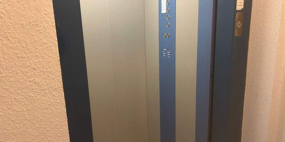 Etagenwohnung Merseburg Neumarkt (Vorstadt) - 2 Zimmer, 43 m&sup2;, 375&euro; | Angebot:25909925