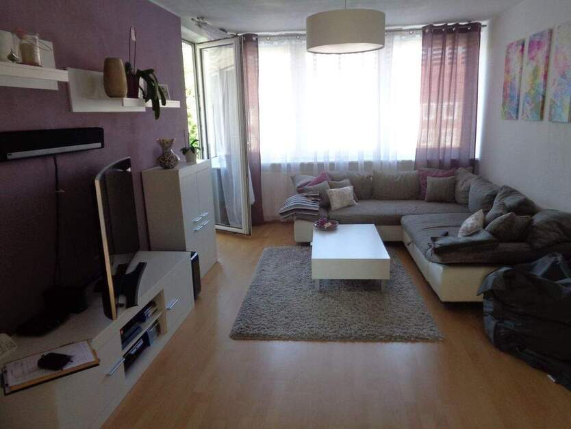 HH-Horn, 2 Zimmer Wohnung mit Balkon !Bitte unsere Fragen beachten! 2 zimmer