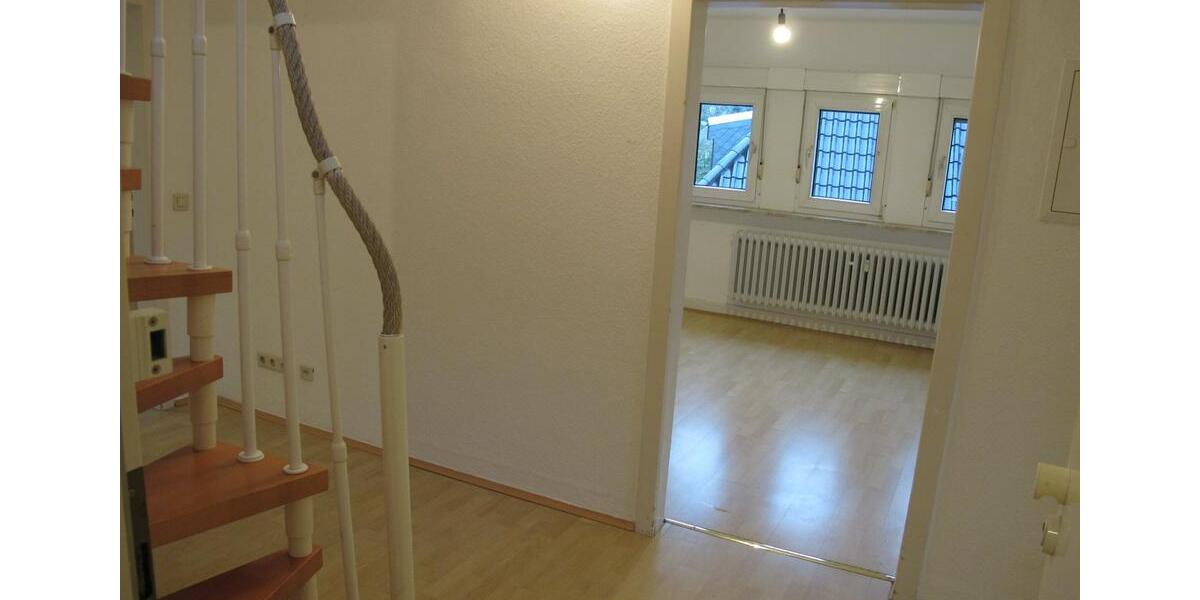 Dachgeschoßwohnung Gelsenkirchen - 3.5 Zimmer, 89 m&sup2;, 844&euro; | Angebot:24704179