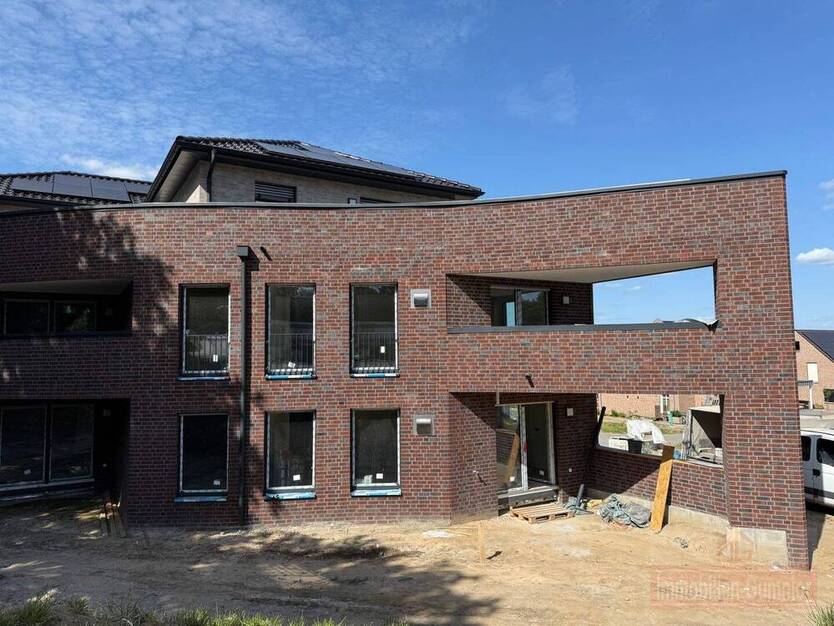 IMMOBILIEN GUMNIOR präsentiert: Exklusives Wohnen im Emsbürener Bogen mit Weitblick! 2 zimmer