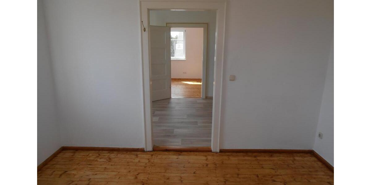 Etagenwohnung Marienberg - 2 Zimmer, 61 m&sup2;, 299&euro; | Angebot:18585843