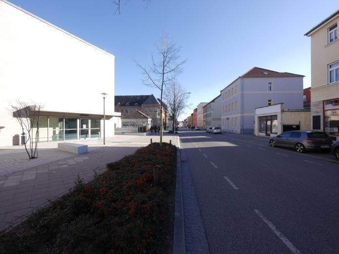 Gewerbeobjekt Weimar Nordvorstadt - 5 Zimmer, 155 m&sup2;, 935&euro; | Angebot:25797699