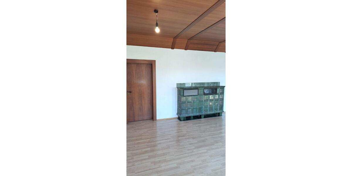 Etagenwohnung Dresden Cotta - 3 Zimmer, 86 m&sup2;, 688&euro; | Angebot:26682528