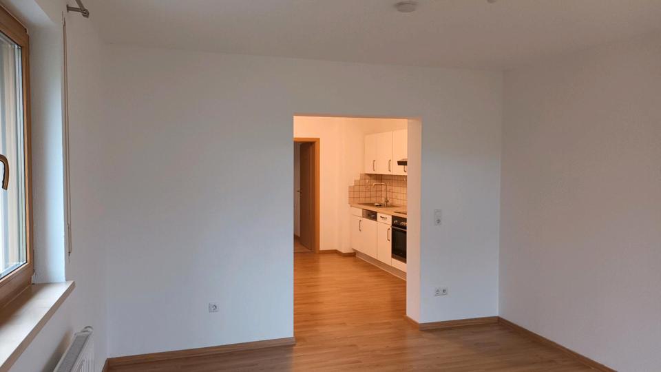 Etagenwohnung Parsberg - 2 Zimmer, 67 m&sup2;, 575&euro; | Angebot:24848484