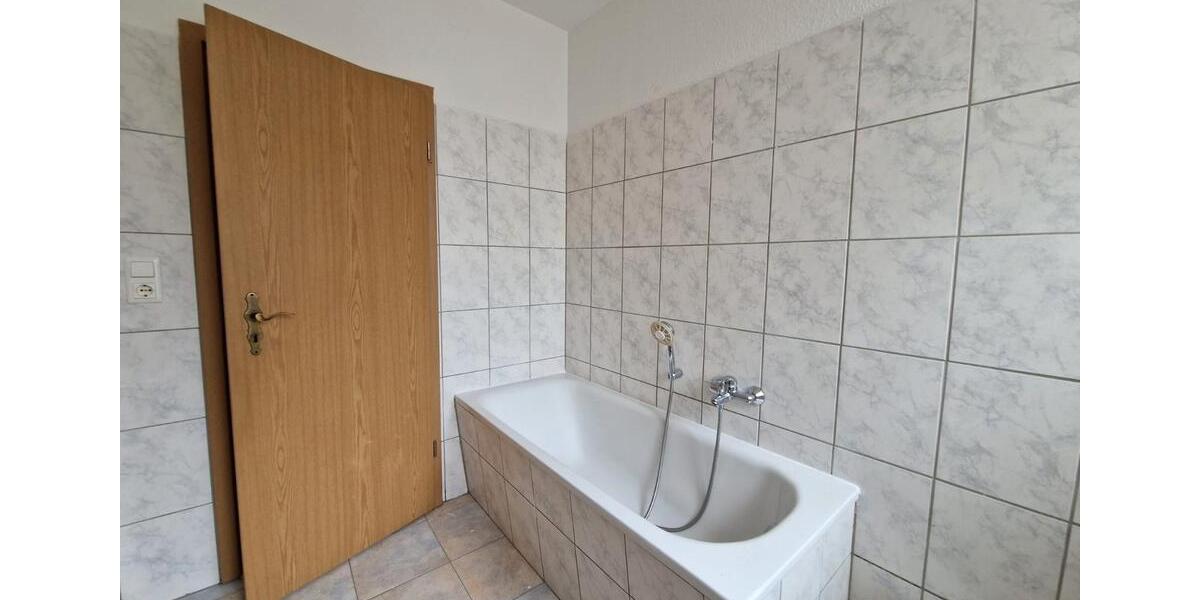 Erdgeschoßwohnung Frohburg - 2 Zimmer, 55 m&sup2;, 327&euro; | Angebot:26453395