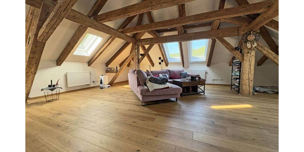 Etagenwohnung Riedenburg Lintlhof - 2 Zimmer, 91 m&sup2;, 780&euro; | Angebot:26684011