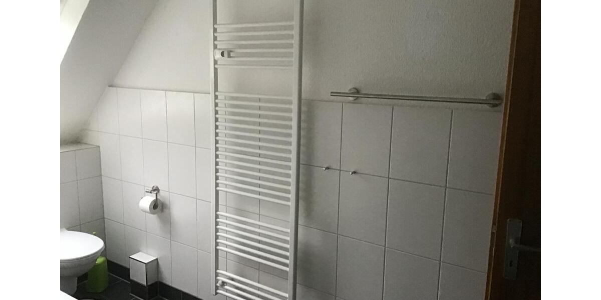 Dachgeschoßwohnung Neuenkirchen - 3 Zimmer, 86 m&sup2;, 500&euro; | Angebot:26594426