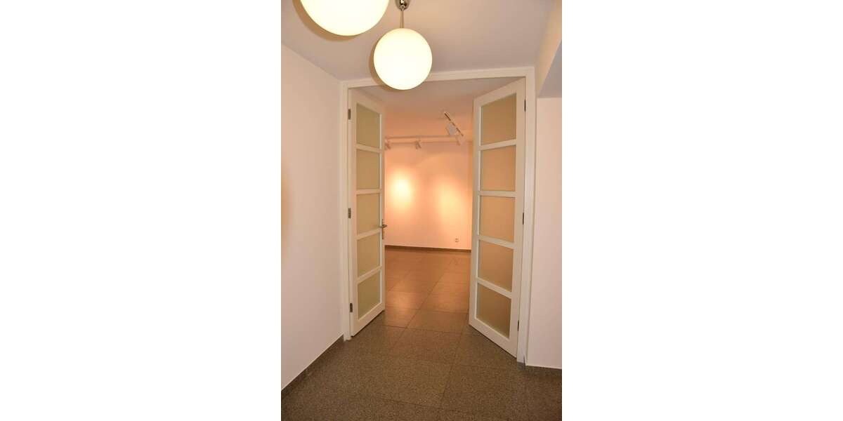 Gewerbeobjekt Düsseldorf Stockum - 2.200&euro; | Angebot:26759573