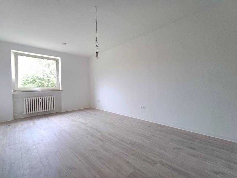 Kernsaniert! 2-Zimmer-Wohnung im Tiergarten zimmer