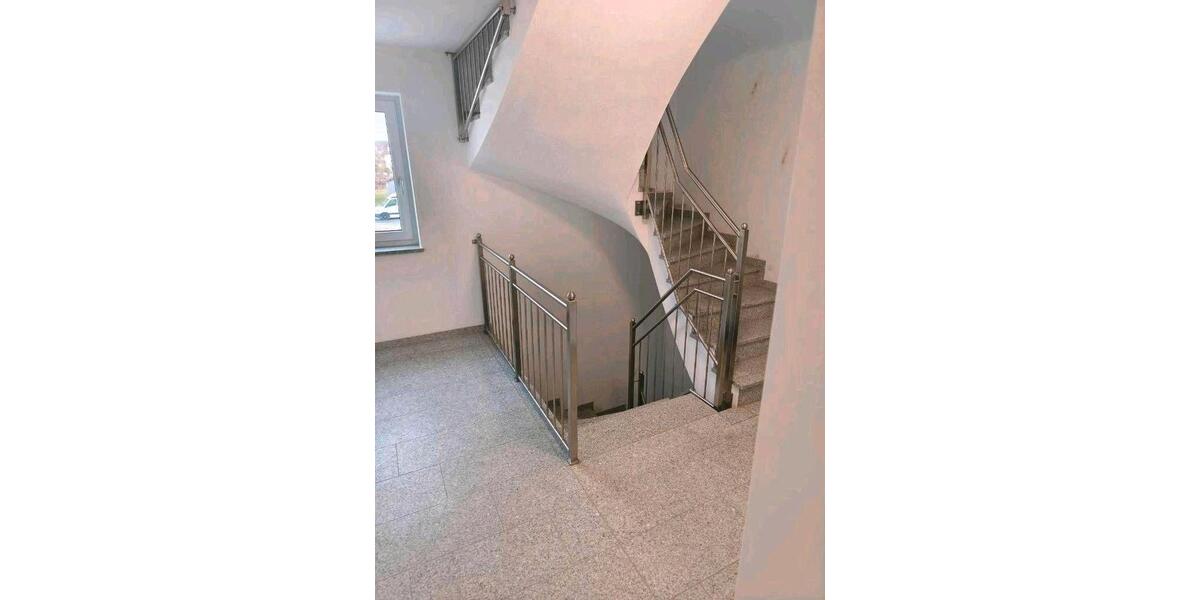 Etagenwohnung Dingolfing - 2 Zimmer, 50 m&sup2;, 600&euro; | Angebot:25292410