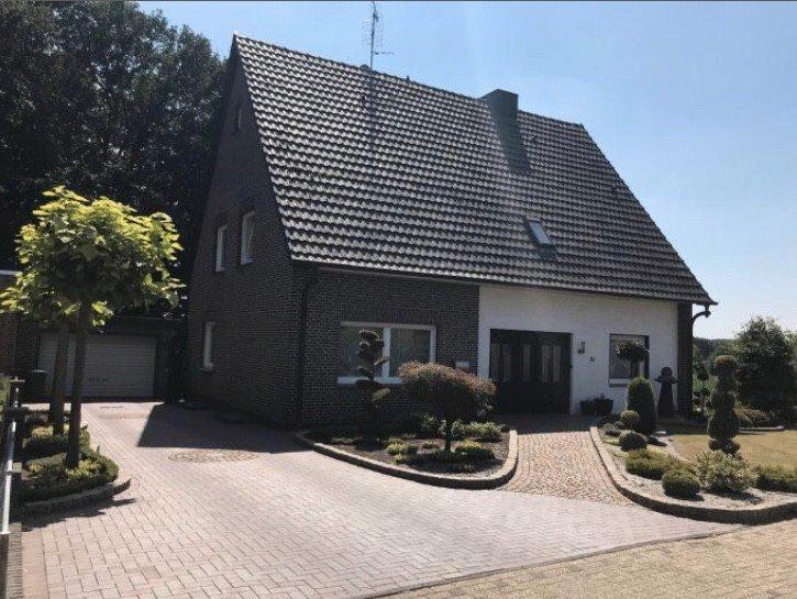 Einfamilienhaus Ahaus - 5 Zimmer, 160 m&sup2;, 2.000&euro; | Angebot:26380362