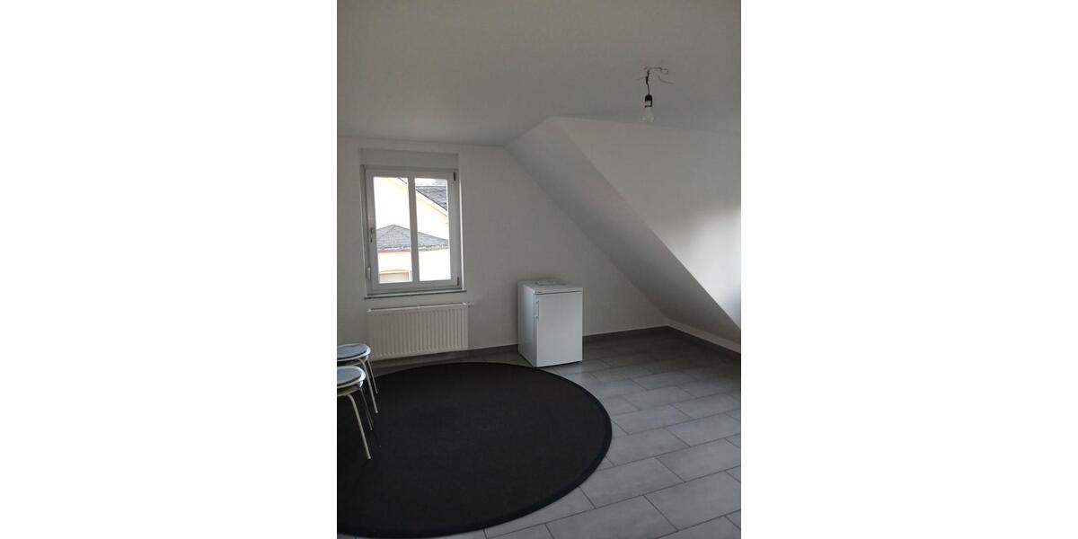 Dachgeschoßwohnung Siegen Kaan-Marienborn - 3 Zimmer, 88 m&sup2;, 940&euro; | Angebot:26442780