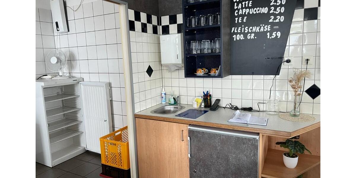 Top-Lage: Gewerbefläche für Laden des täglichen Bedarfs zimmer