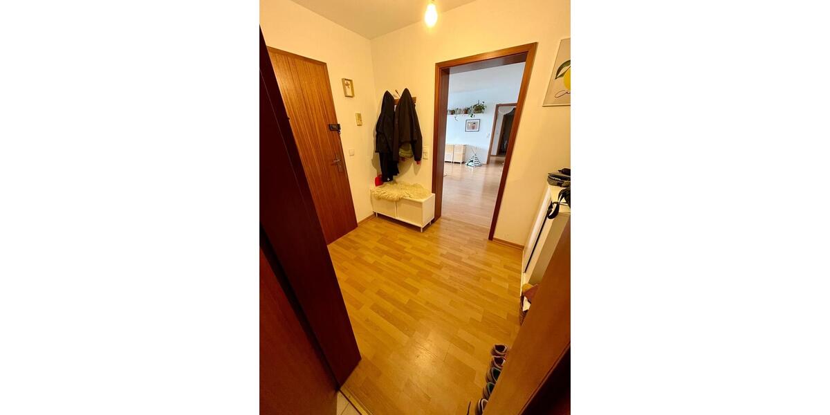 Wohnen auf Zeit Regensburg Kumpfmühl - 3 Zimmer, 117 m&sup2;, 1.380&euro; | Angebot:26028640