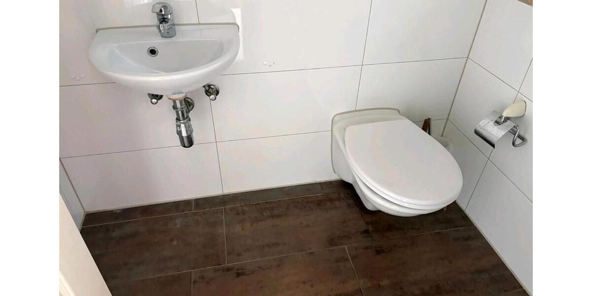 Erdgeschoßwohnung Ingolstadt Münchener Straße - 2 Zimmer, 200 m&sup2;, 1.850&euro; | Angebot:26580901