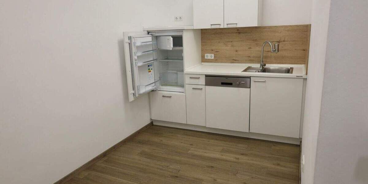 Gewerbeobjekt Bad Tölz - 8 Zimmer, 140 m&sup2;, 1.500&euro; | Angebot:23252855