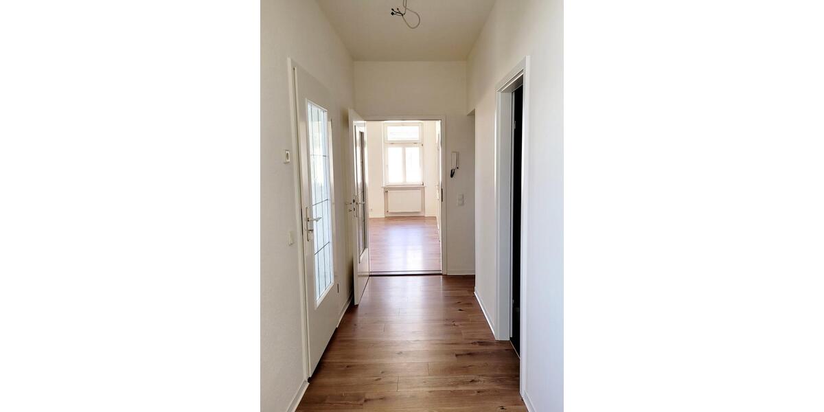 Etagenwohnung Schleiz - 3 Zimmer, 92 m&sup2;, 715&euro; | Angebot:21494338