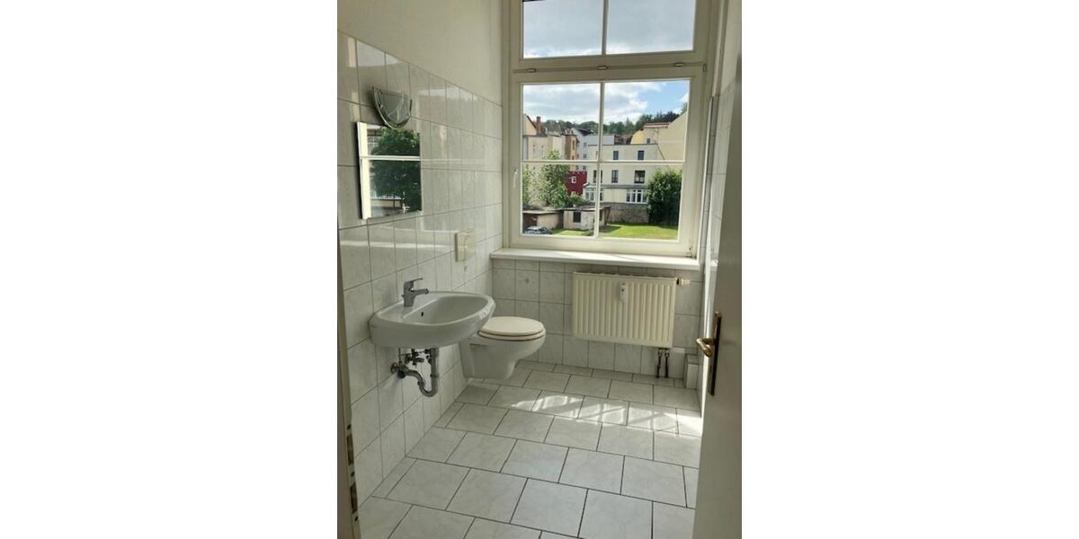 Etagenwohnung Blankenburg (Harz) - 3 Zimmer, 126 m&sup2;, 670&euro; | Angebot:21395487