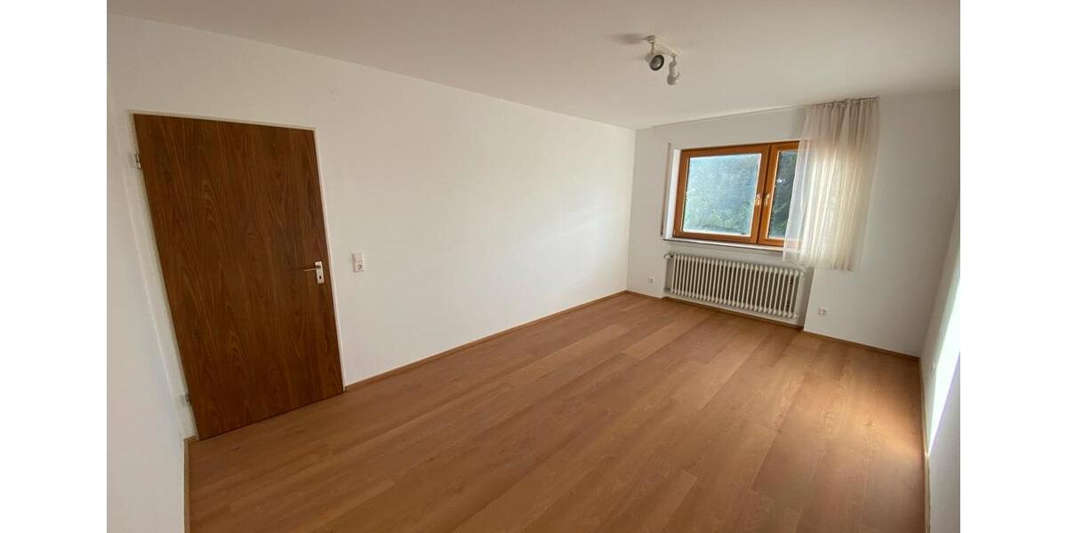Wohnen auf Zeit Schlier - 5 Zimmer, 20 m&sup2;, 475&euro; | Angebot:25894023