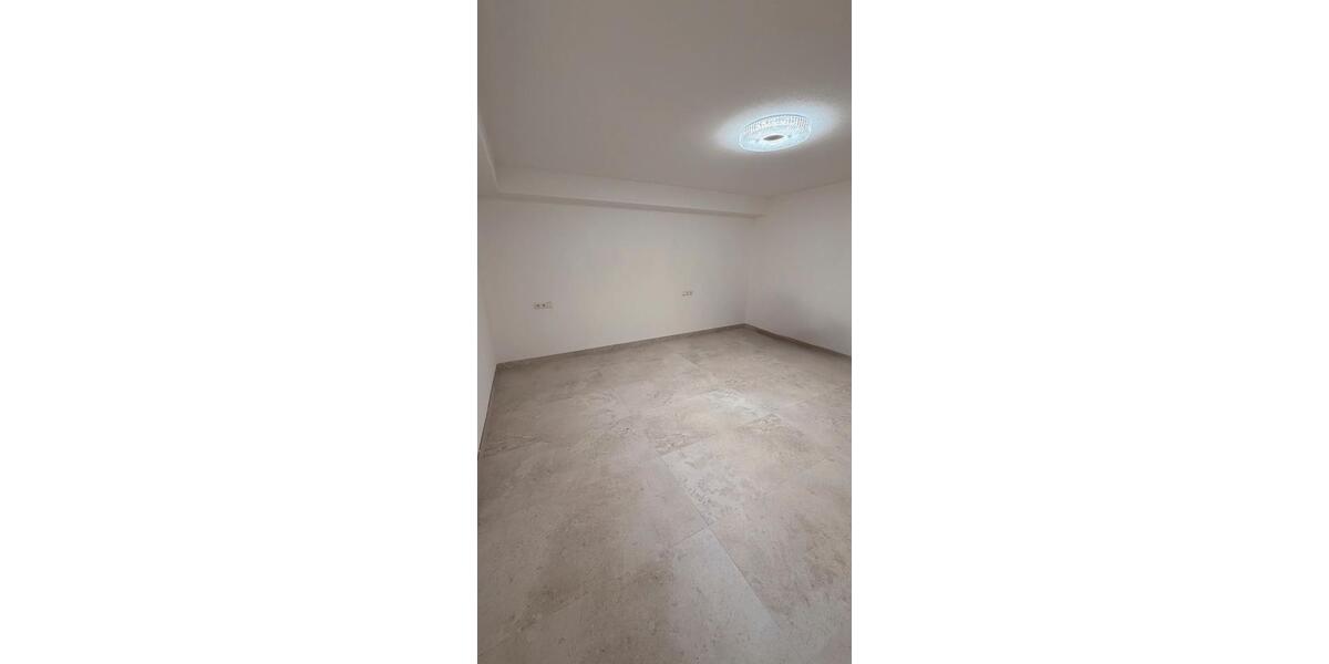 Etagenwohnung Dettingen unter Teck - 3 Zimmer, 73 m&sup2;, 830&euro; | Angebot:26538963