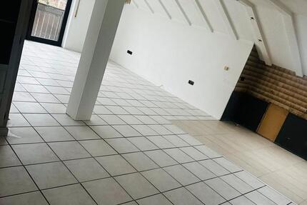 Helle 3-Zimmer-Wohnung mit Balkon&Klima in Altenheim (Neuried) 3 zimmer