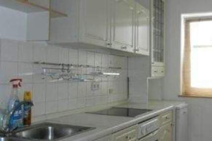 Reserviert - Gemütliche 2-Zimmer-Wohnung in zentrumsnaher Lage von Zeulenroda zu vermieten 2 zimmer