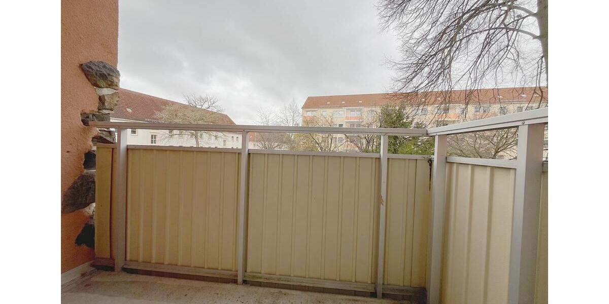 Erdgeschoßwohnung Glauchau - 2 Zimmer, 39 m&sup2;, 250&euro; | Angebot:26001472