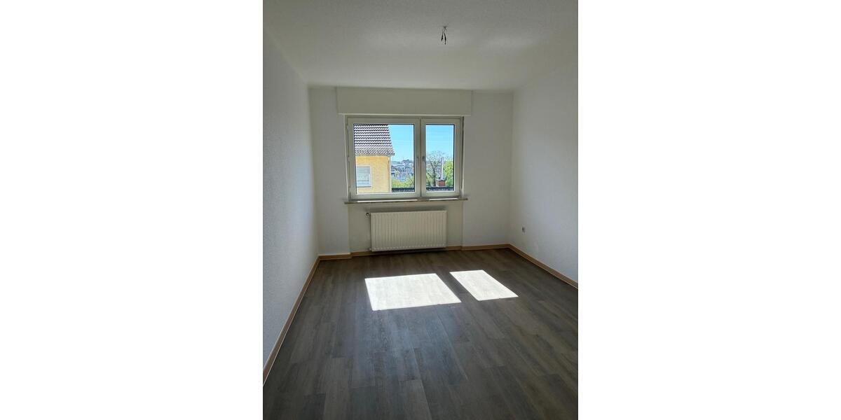 Etagenwohnung Pirmasens - 2 Zimmer, 60 m&sup2;, 580&euro; | Angebot:26366055