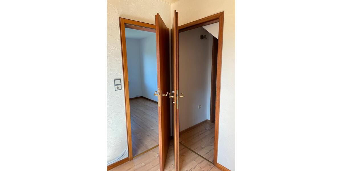 Etagenwohnung Tellingstedt - 4 Zimmer, 80 m&sup2;, 580&euro; | Angebot:22739893