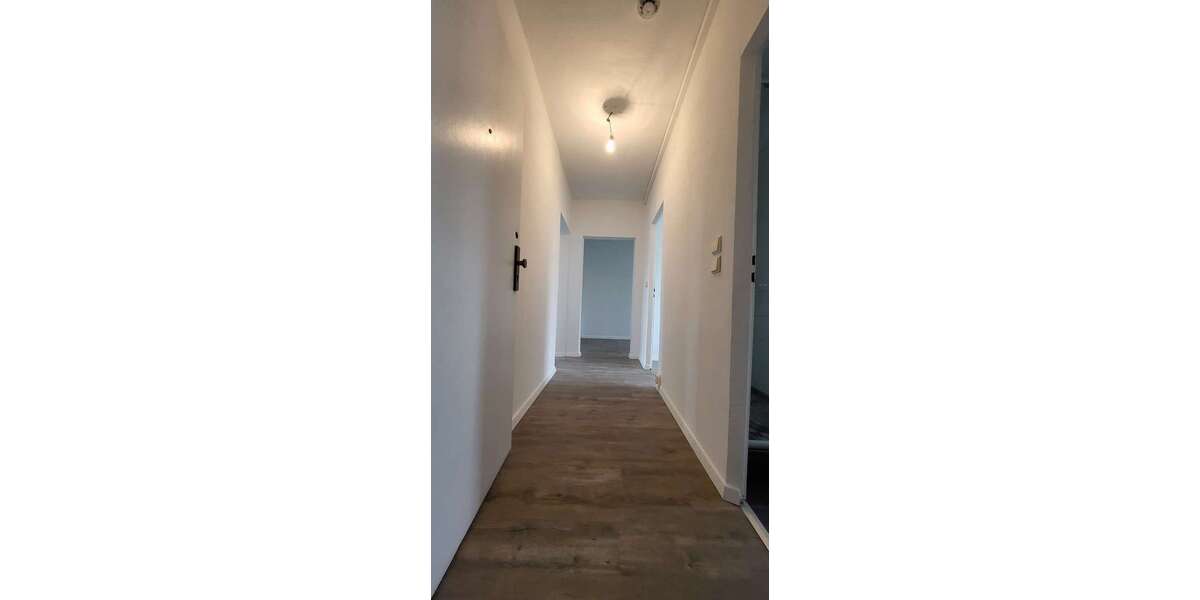 Etagenwohnung Fehrbellin - 3 Zimmer, 61 m&sup2;, 548&euro; | Angebot:26943206