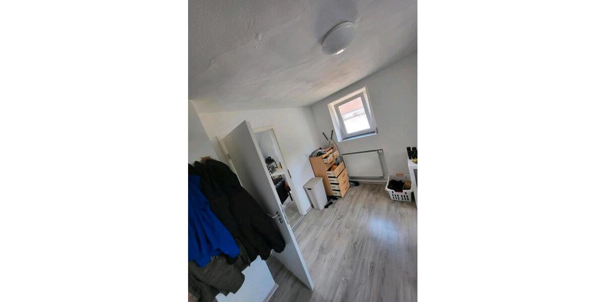 Dachgeschoßwohnung Sulzbach (Saar) - 1 Zimmer, 40 m&sup2;, 650&euro; | Angebot:26222018