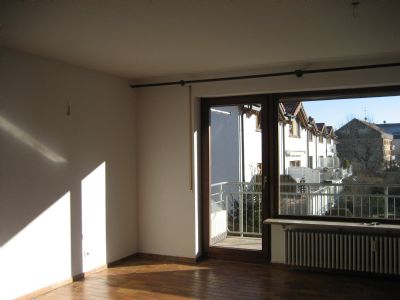 Sonnige 4-Zimmer-Wohnung mit Dachstudio & Südbalkon - zentrumsnah - Maisonettenwohnung Villingen-Schwenningen Schwenningen | Angebot:25942385